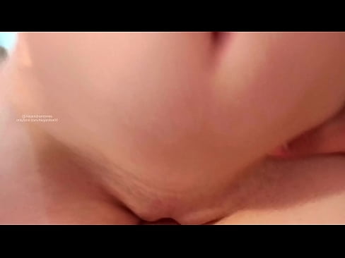 ❤️ أنام في غرفة أختي وهكذا استيقظت ❌️❤